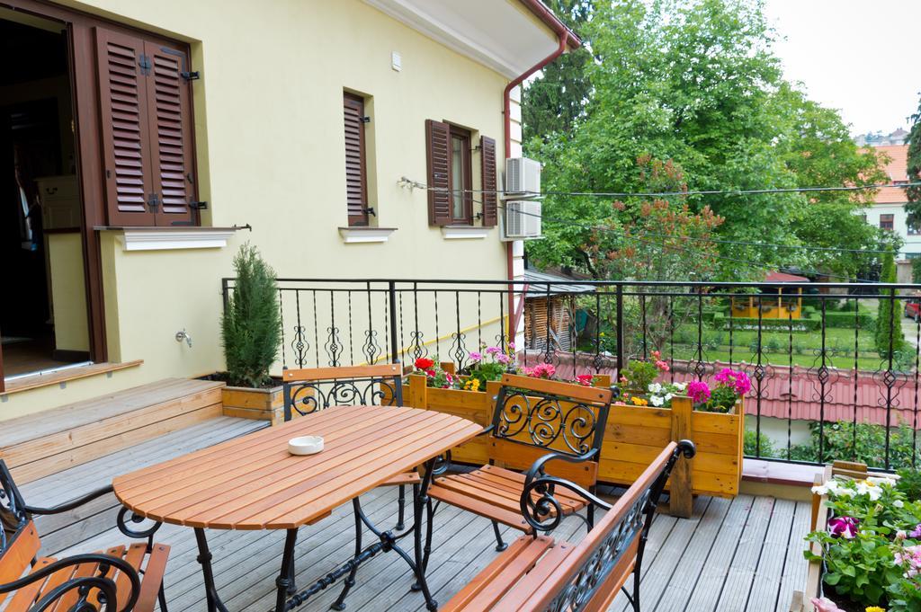 Arina Apartments ブラショフ 部屋 写真