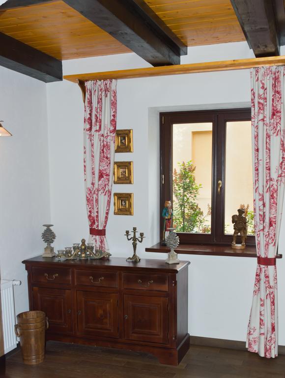 Arina Apartments ブラショフ 部屋 写真